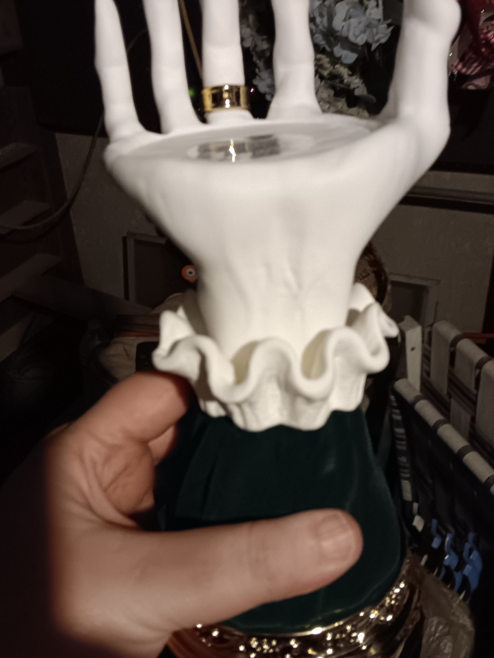 Bath & Body Works White Ruffled Hand Jewelry Stand with Dark Green Velvet Base